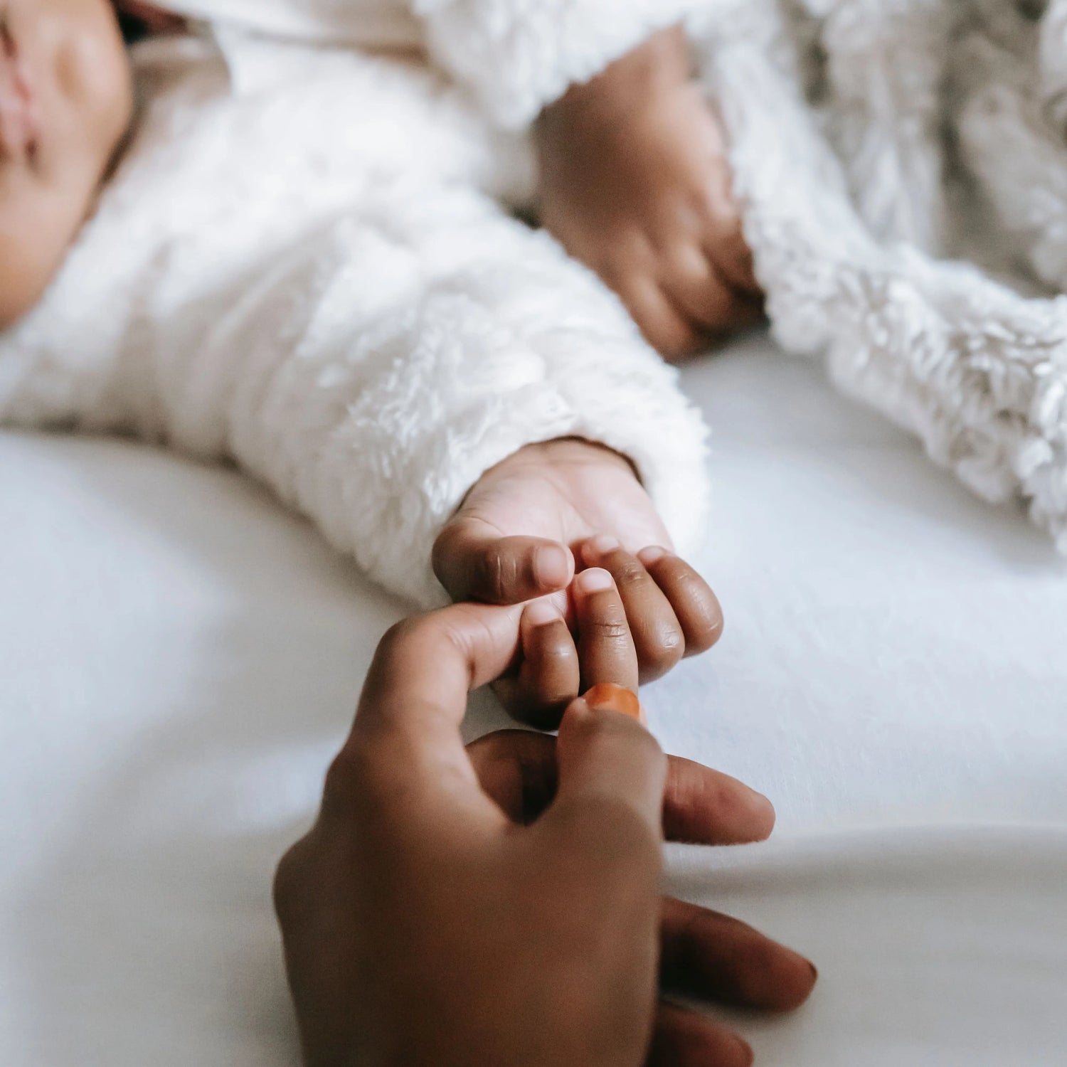 Weißes Rauschen für Babys: Die perfekte Einschlafhilfe mit White-Noise