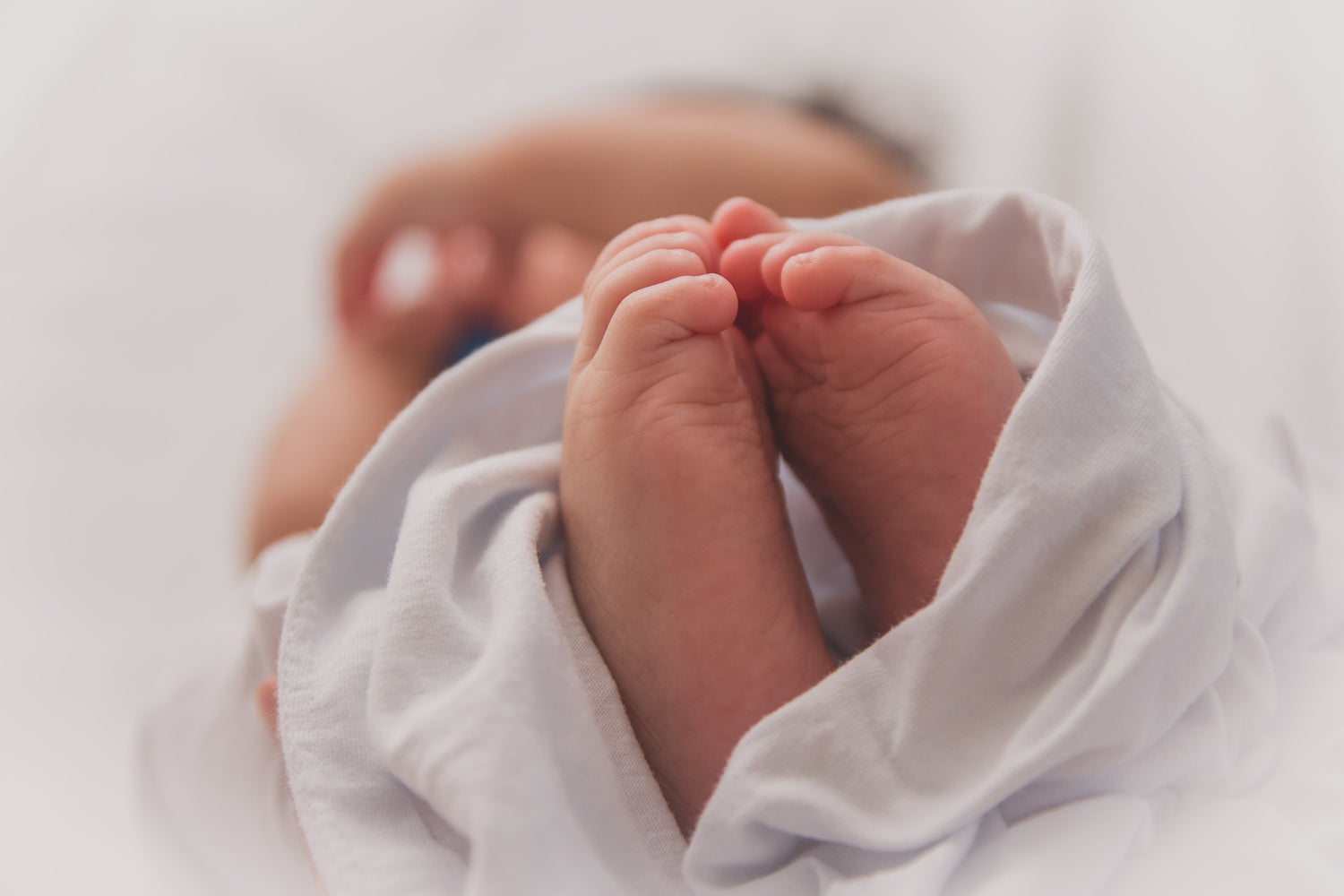 Sicherer Babyschlaf: Plötzlichen Kindstod vermeiden